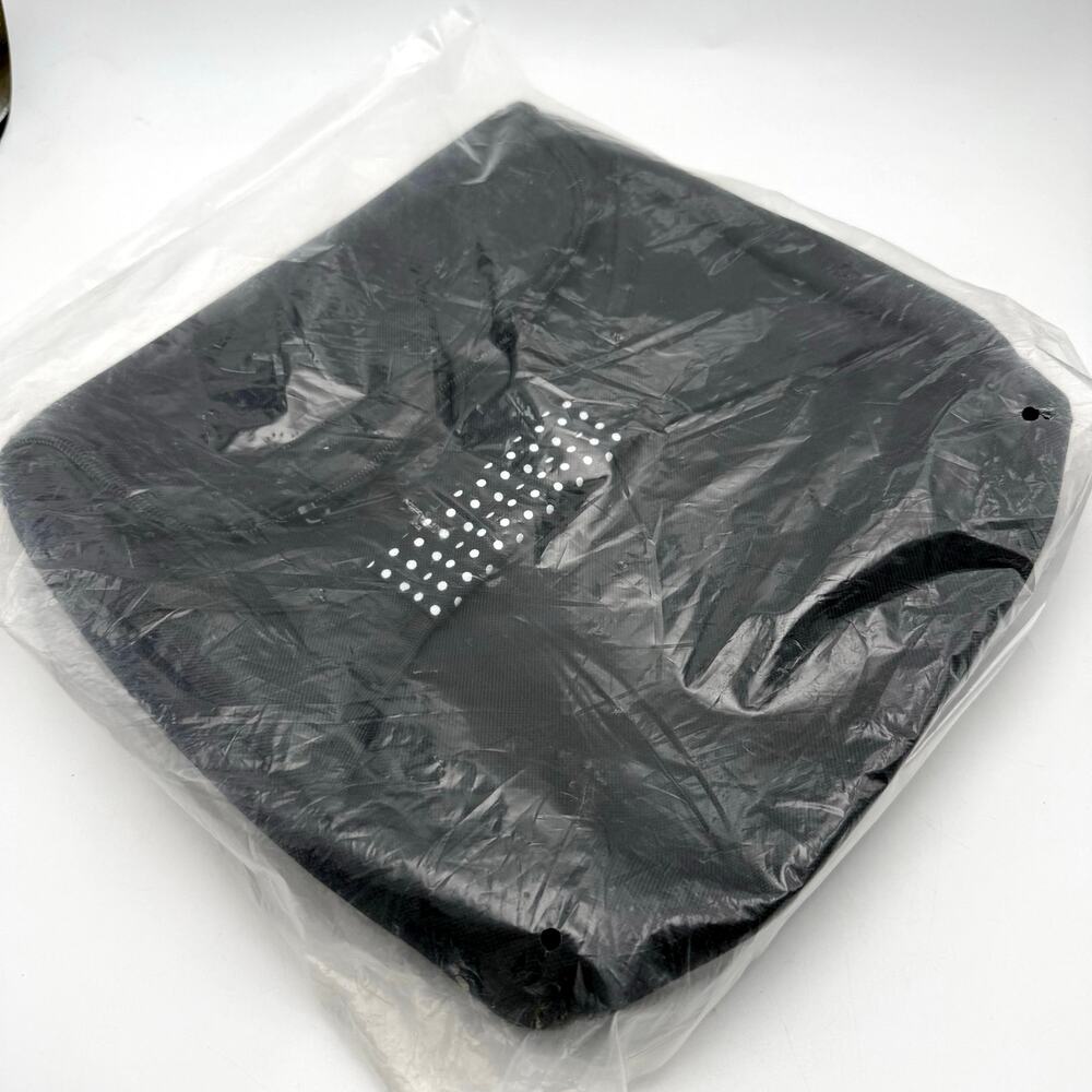 Pampered Chef On The Go Insulated Cool and Serve Carrier Small 2607 Black 11.5” - Picture 3 of 4
